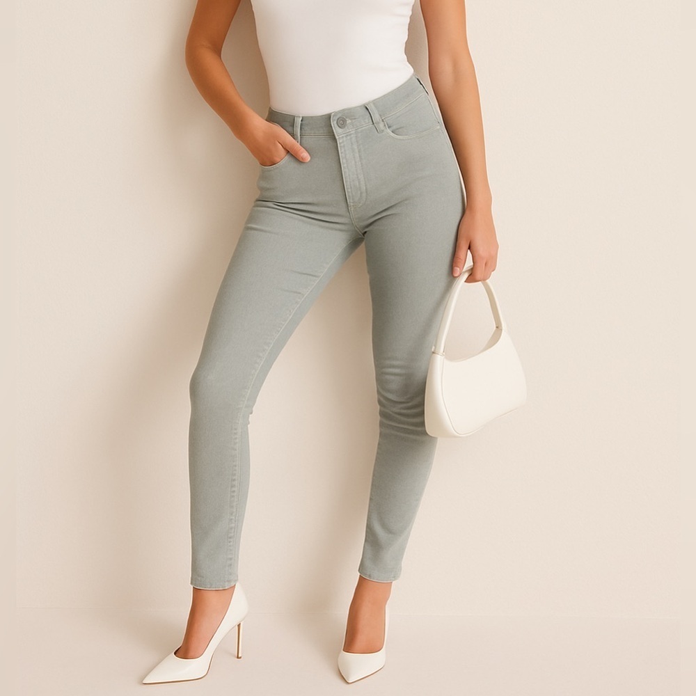 Ann Taylor loft gray corduroy curvy skinny ❤️
